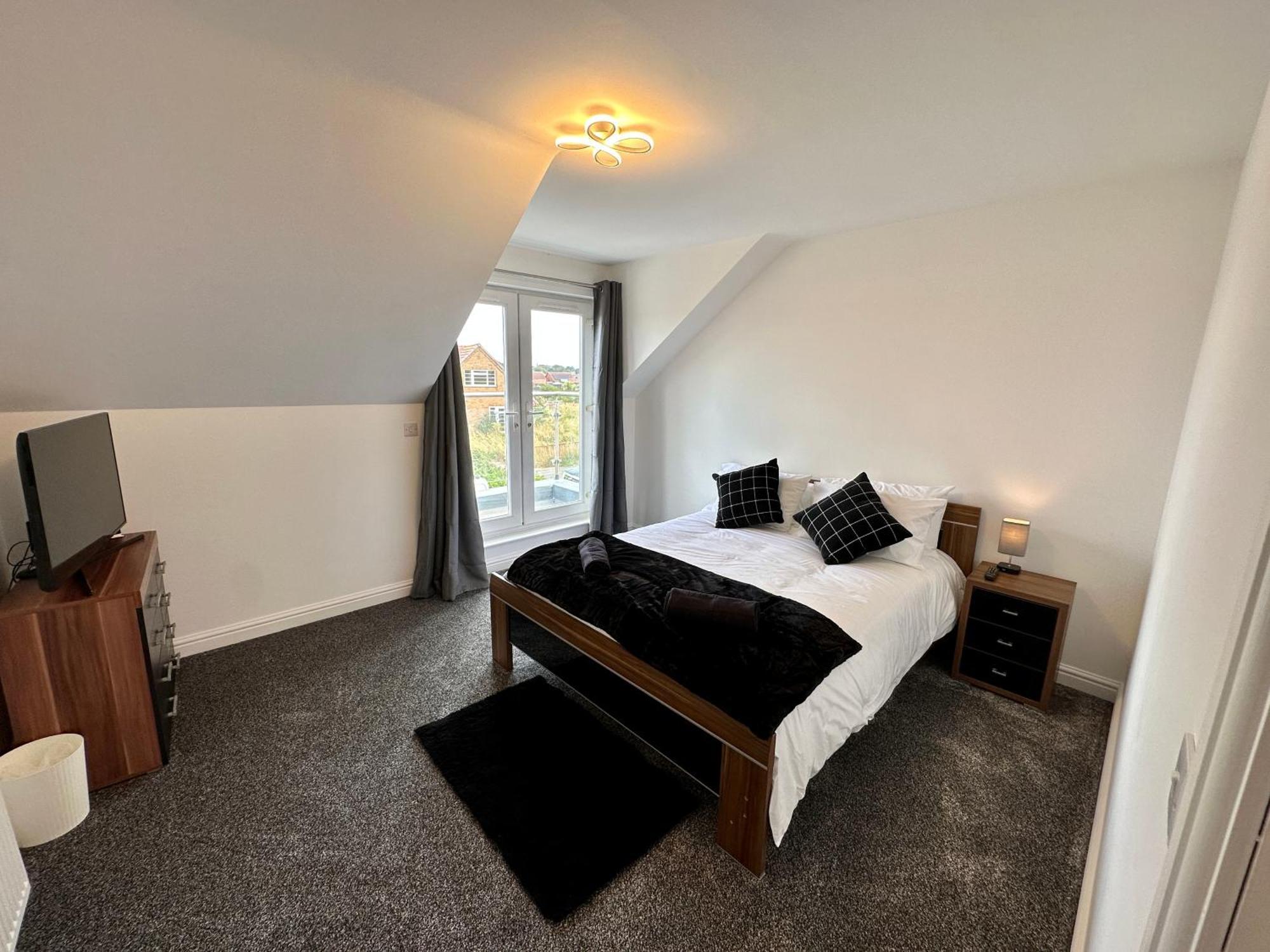 Вилла Cosy 4 Bed In Chapel St Leonards Экстерьер фото